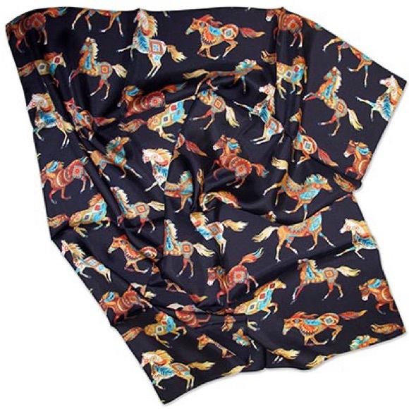 100% Silk Scarf - Picture 2 of 6